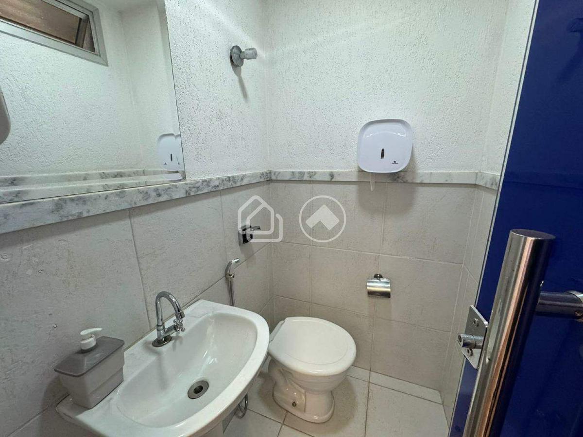 Sala, Estoril, 6 Vagas