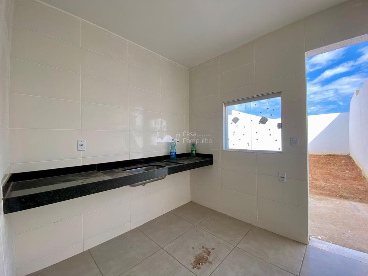 Casa, Jardim dos Comerciários, 2 Quartos, 3 Vagas