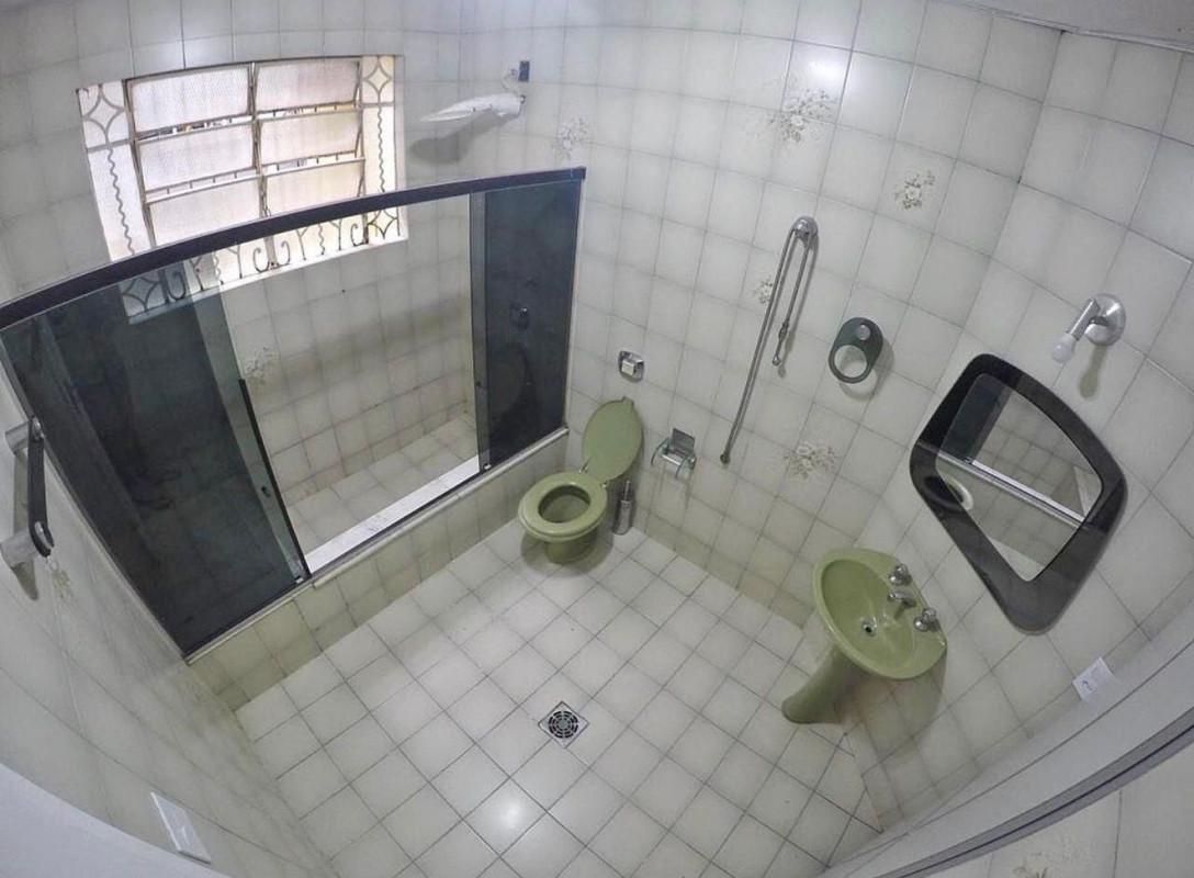 Casa, Lourdes, 5 Quartos, 2 Vagas, 1 Suíte
