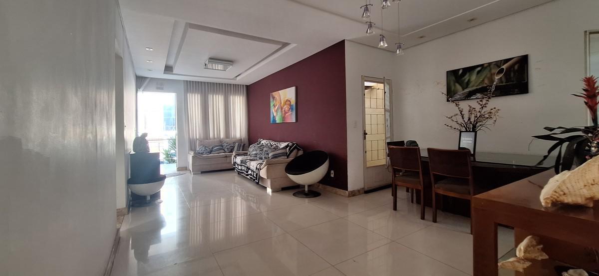 Casa, Colégio Batista, 4 Quartos, 2 Vagas