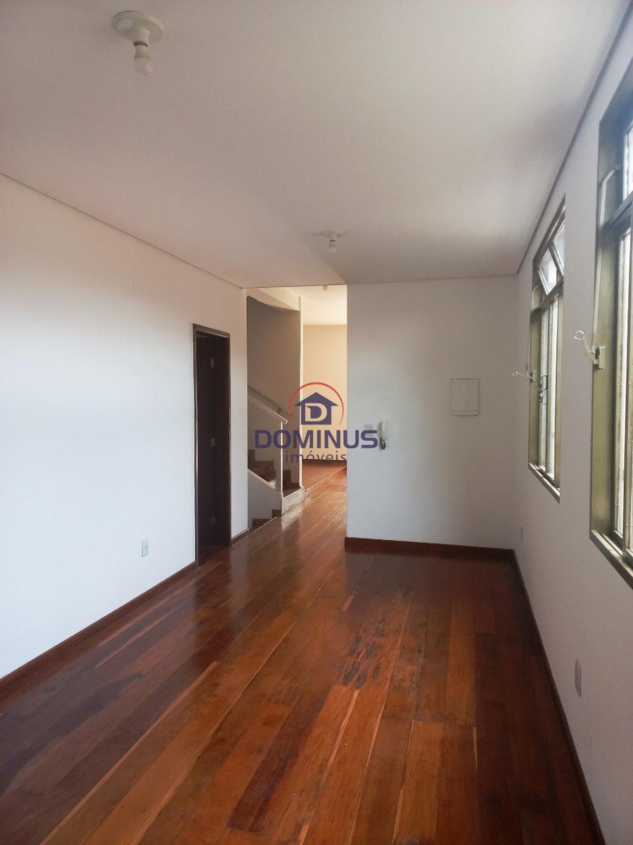 Casa, Sagrada Família, 4 Quartos, 4 Vagas, 1 Suíte
