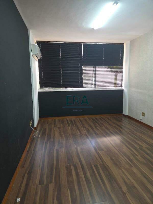 Sala, São Bento, 0 Quarto, 0 Vaga
