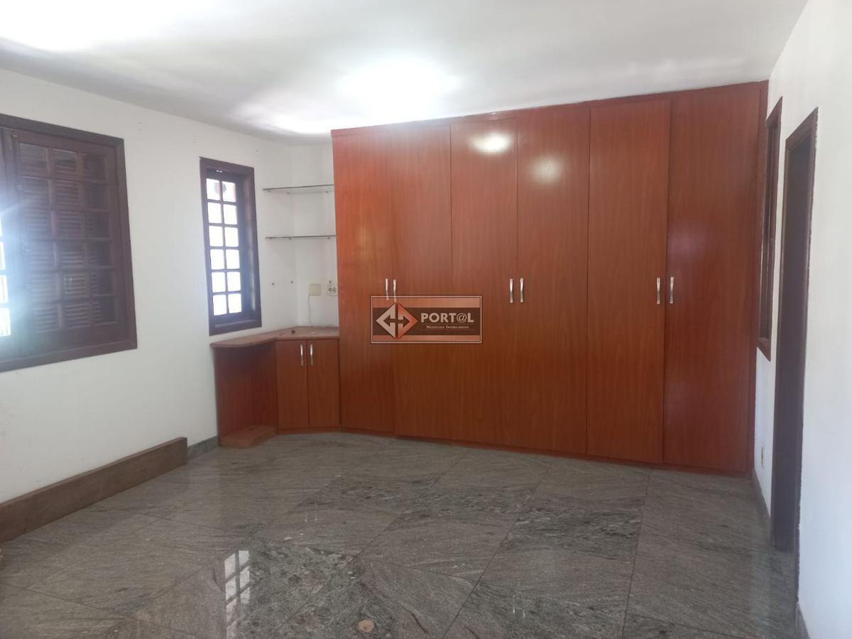 Casa, Planalto, 4 Quartos, 4 Vagas, 3 Suítes