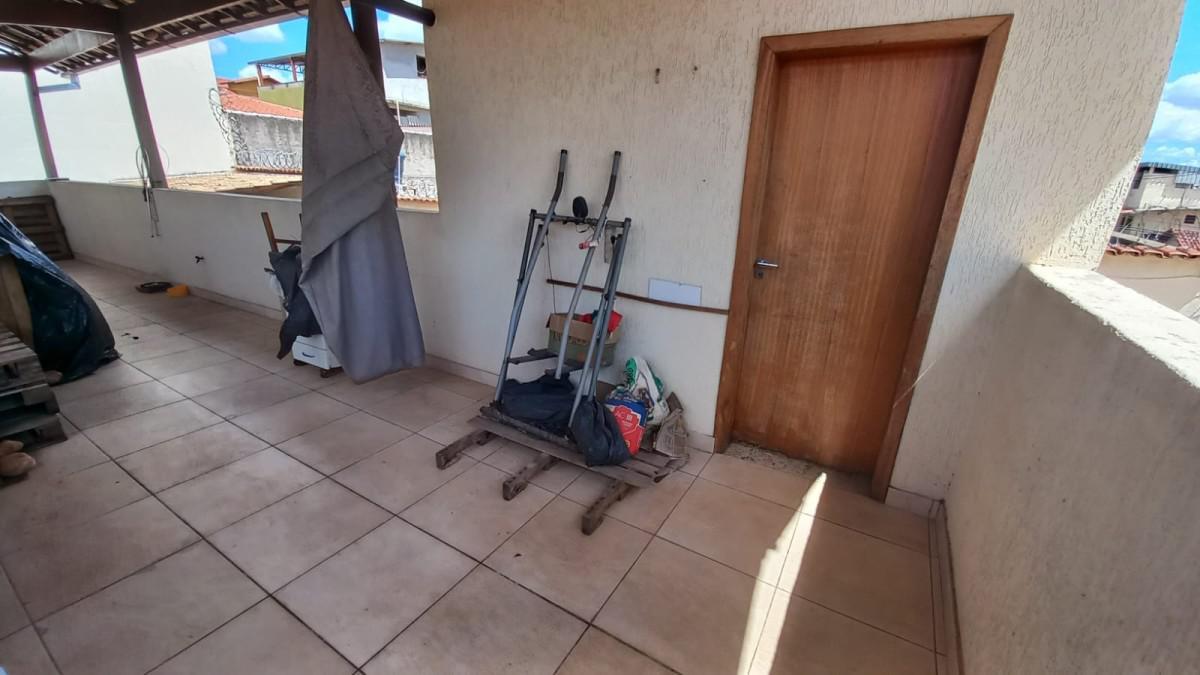 Casa, Betânia, 3 Quartos, 3 Vagas, 2 Suítes