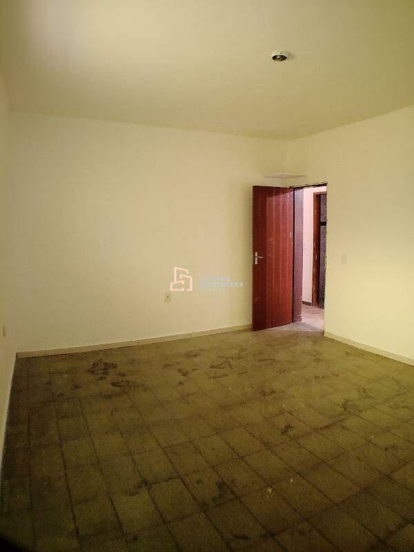 Casa, Miramar (barreiro), 2 Quartos, 1 Suíte