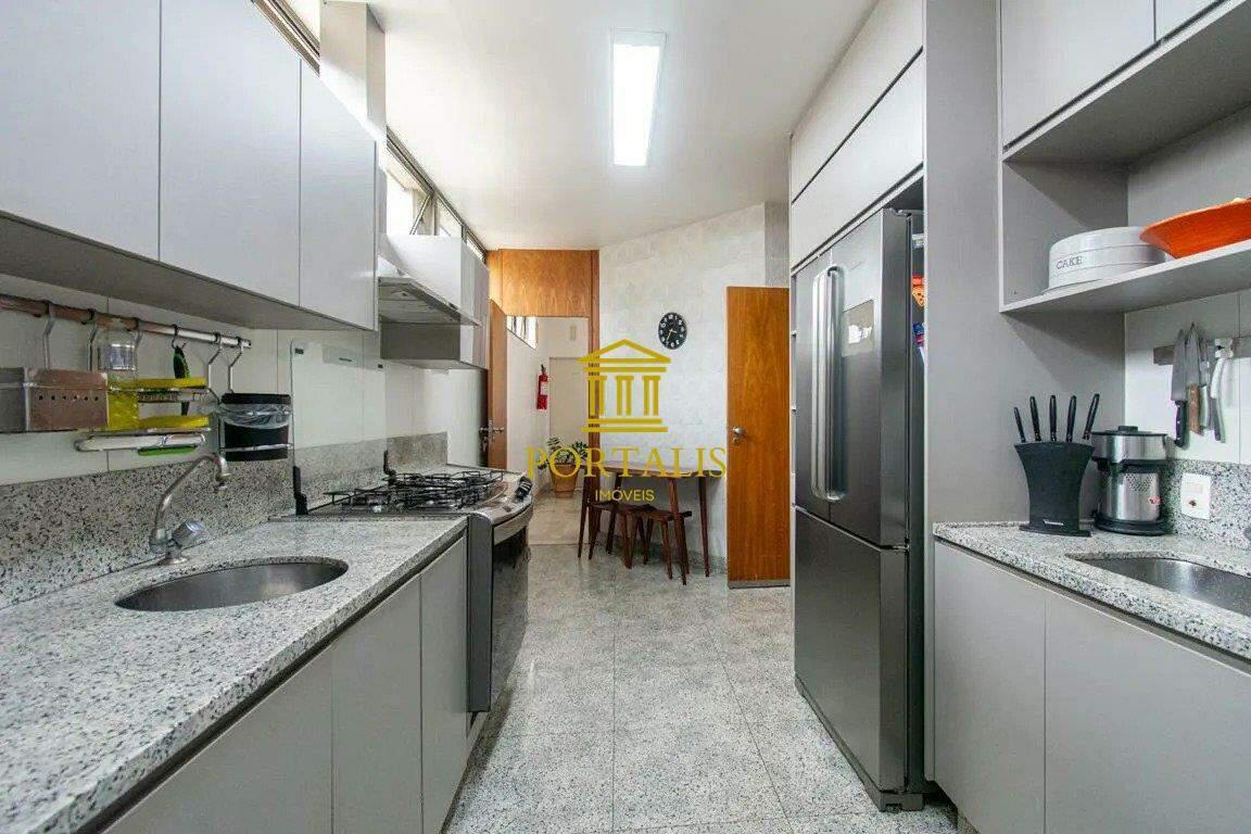 Apartamento, Serra, 4 Quartos, 3 Vagas, 2 Suítes