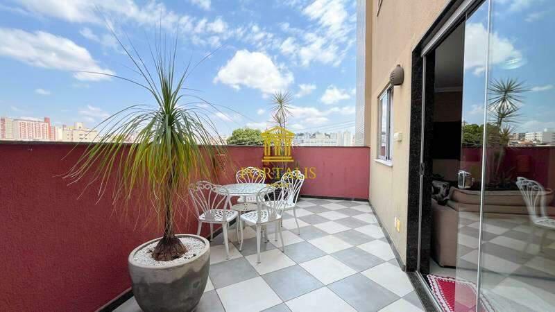 Apartamento, Sagrada Família, 3 Quartos, 2 Vagas, 1 Suíte