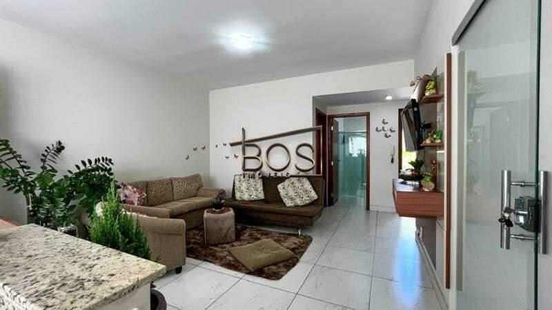 Casa, Santa Efigênia, 3 Quartos, 2 Vagas, 2 Suítes