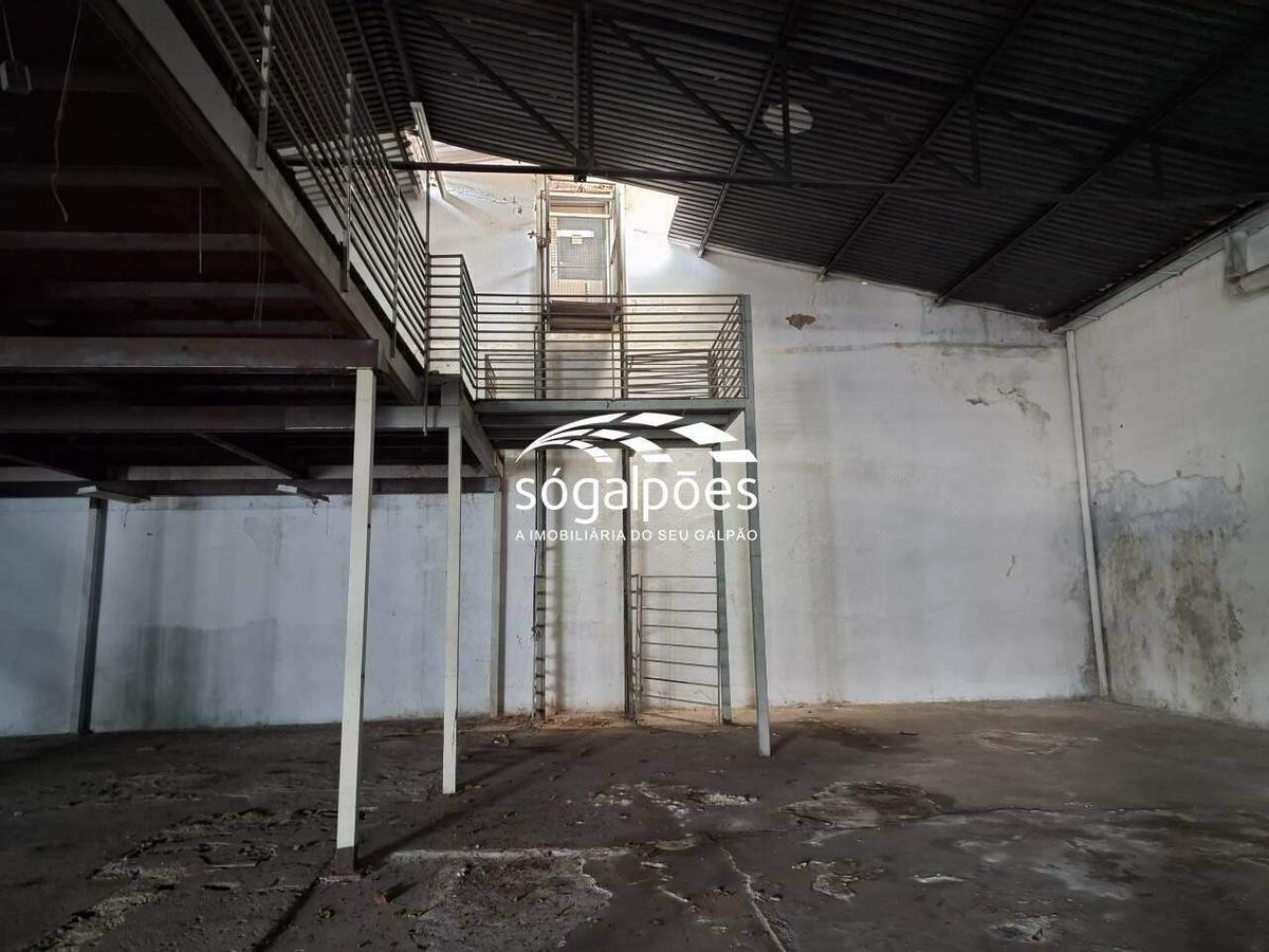 Galpão, São Francisco
