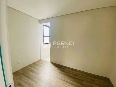 Apartamento, Portal do Sol, 4 Quartos, 0 Vaga, 3 Suítes