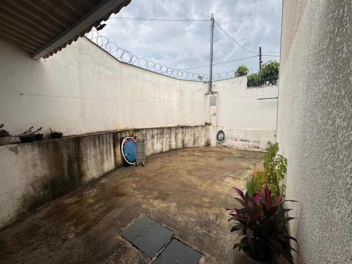Casa, Manacás, 3 Quartos, 2 Vagas, 1 Suíte
