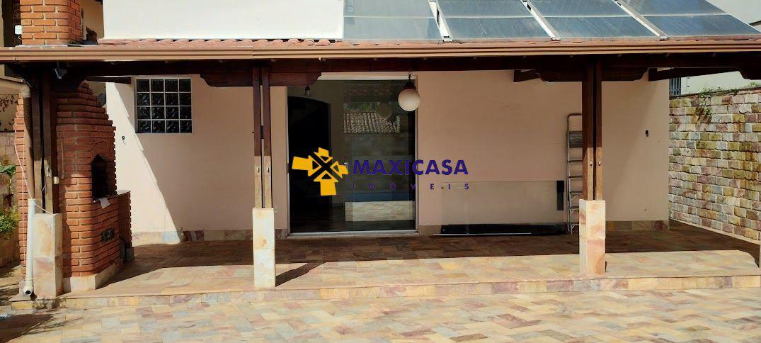 Casa, São José (pampulha), 6 Quartos, 4 Vagas, 2 Suítes