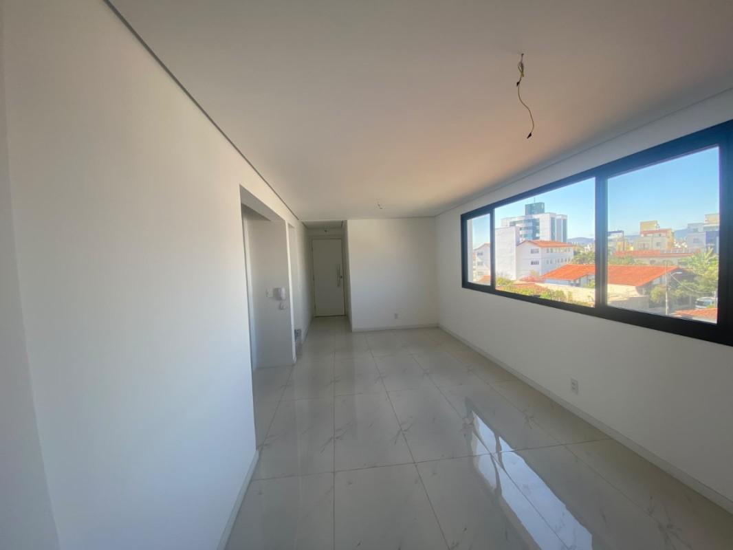 Cobertura, Santa Rosa, 3 Quartos, 2 Vagas, 1 Suíte