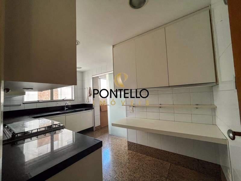 Apartamento, Santo Agostinho, 4 Quartos, 2 Vagas, 1 Suíte