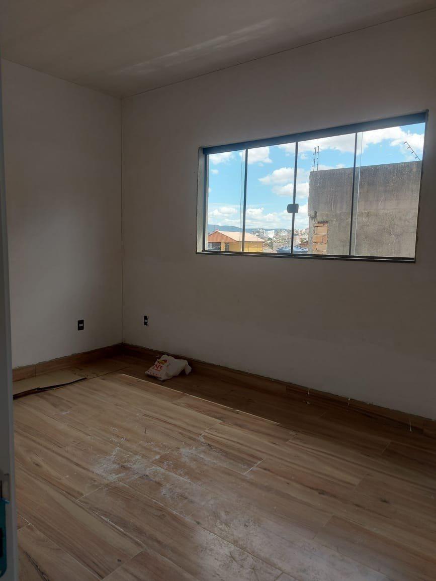 Casa, Água Branca, 3 Quartos, 2 Vagas, 1 Suíte