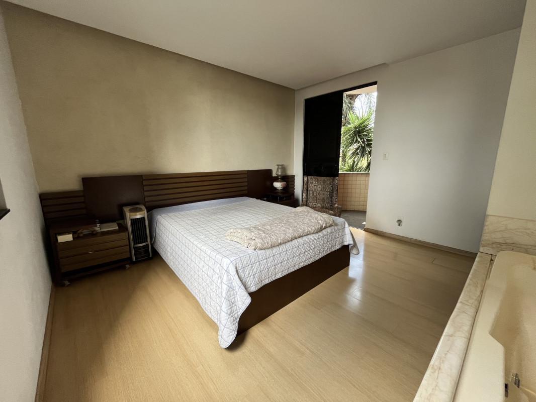 Apartamento, Centro, 4 Quartos, 3 Vagas, 2 Suítes