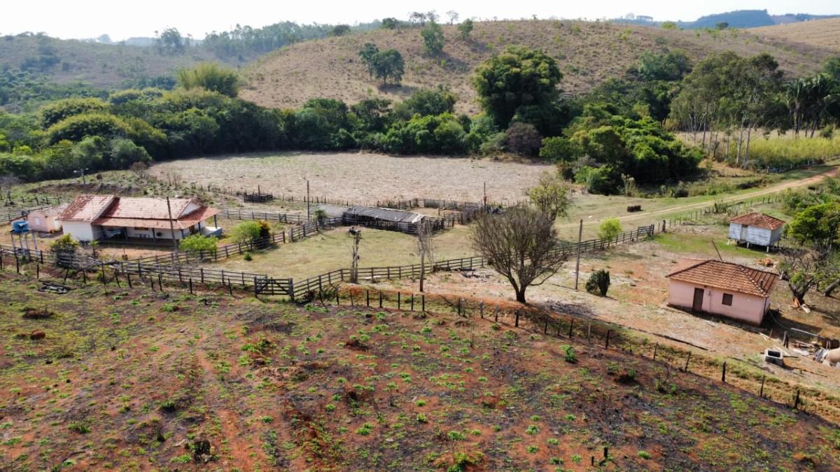 Fazenda, Zona Rural, 4 Quartos, 0 Vaga
