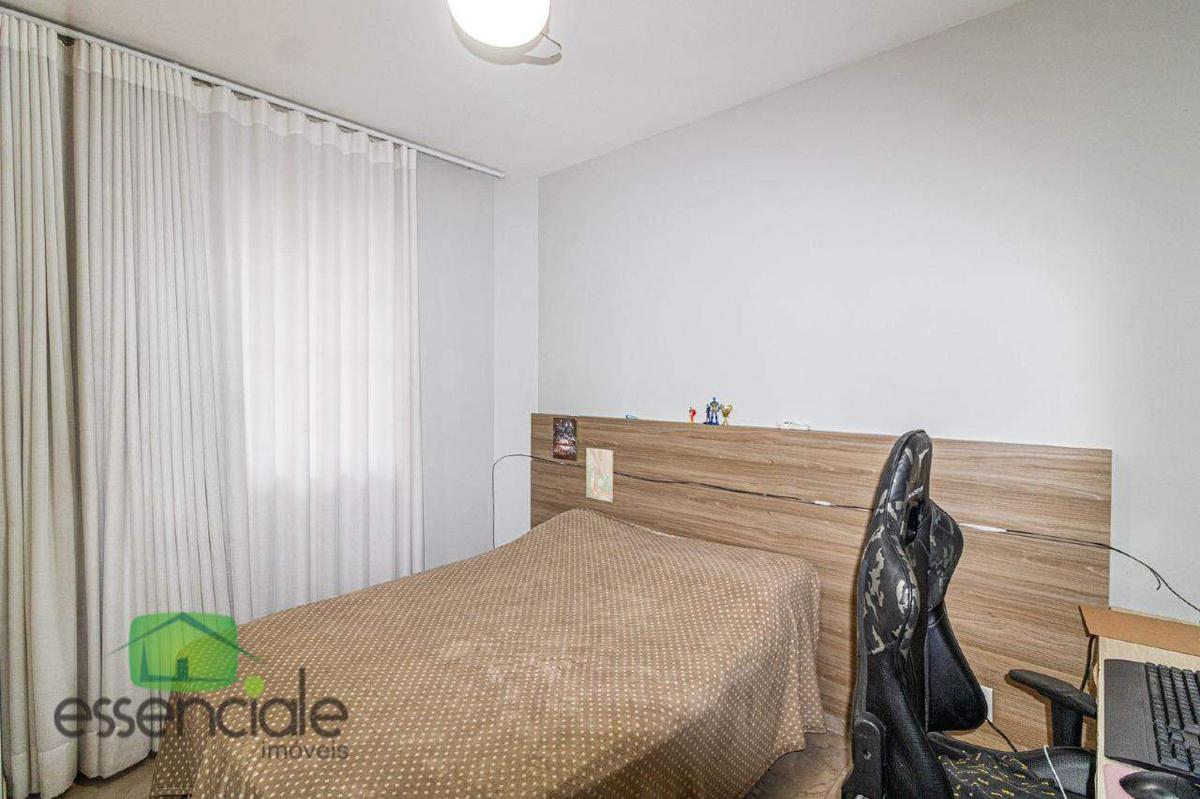 Apartamento, Europa, 2 Quartos, 1 Vaga