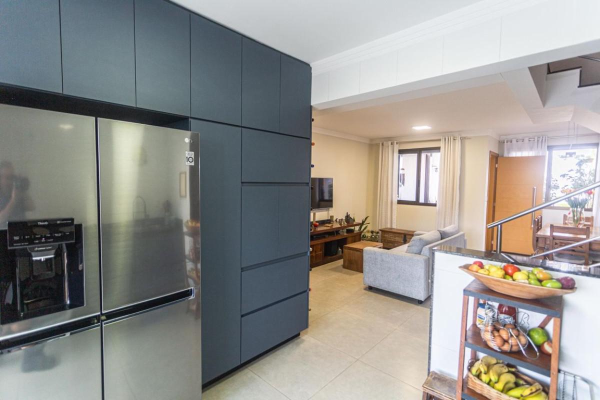 Casa, Santa Efigênia, 3 Quartos, 3 Vagas, 1 Suíte