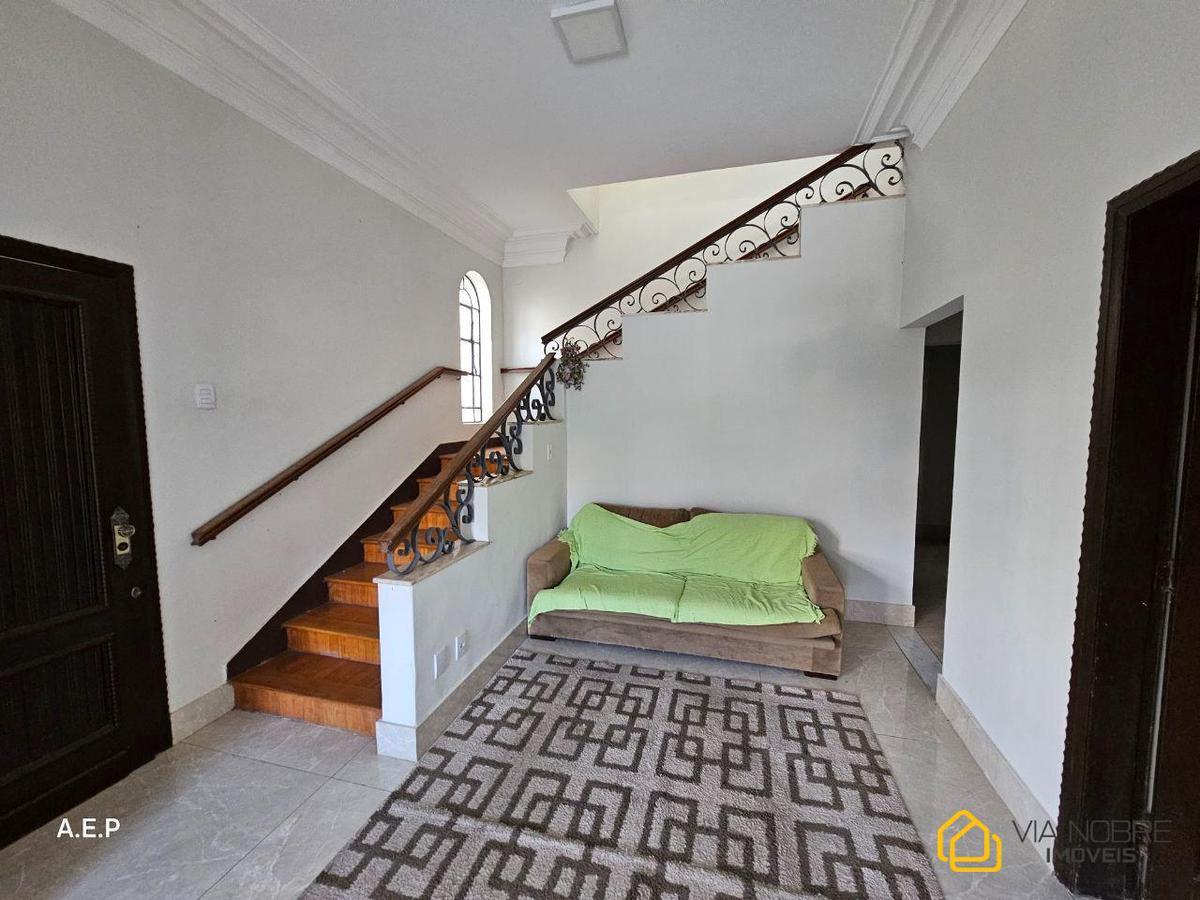 Casa, Santo Agostinho, 6 Quartos, 12 Vagas, 2 Suítes