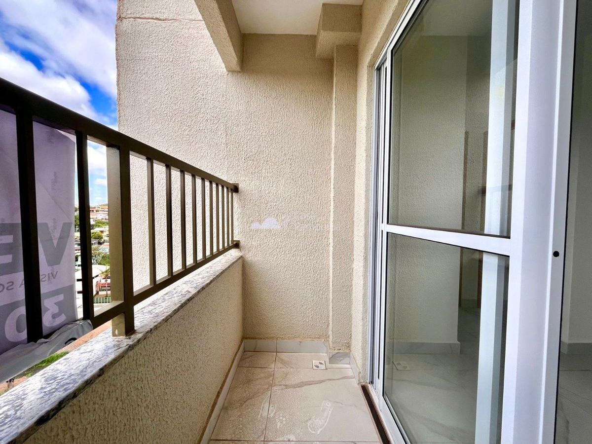Apartamento, Braúnas, 2 Quartos, 1 Vaga