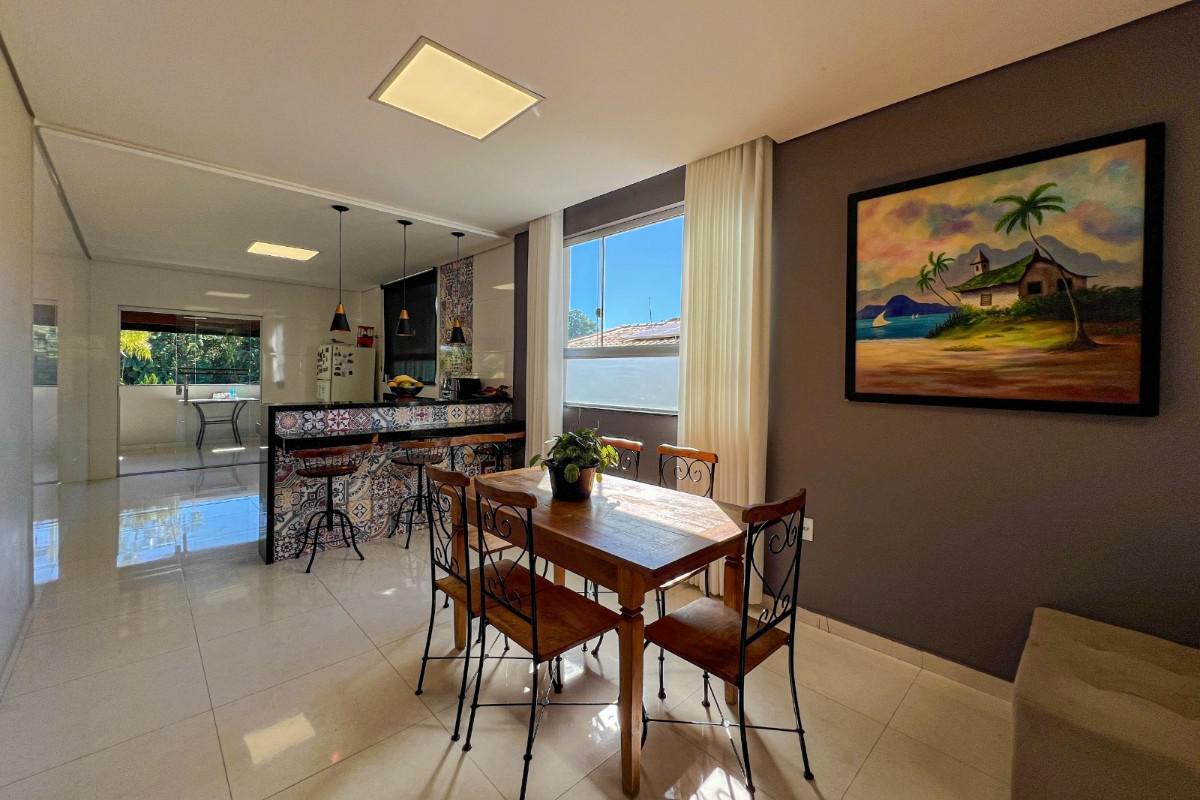 Casa, Recanto da Lagoa, 7 Quartos, 4 Vagas, 3 Suítes
