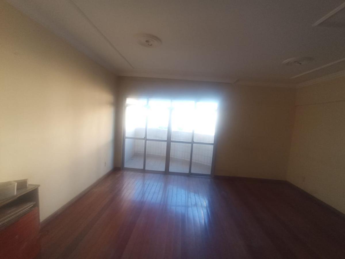 Apartamento, Ipiranga, 4 Quartos, 4 Vagas, 1 Suíte