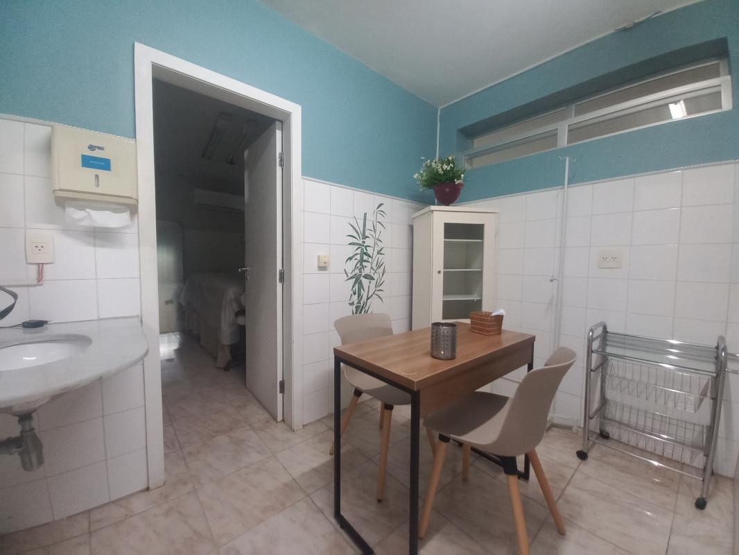 Casa, Cruzeiro, 5 Quartos, 4 Vagas, 1 Suíte