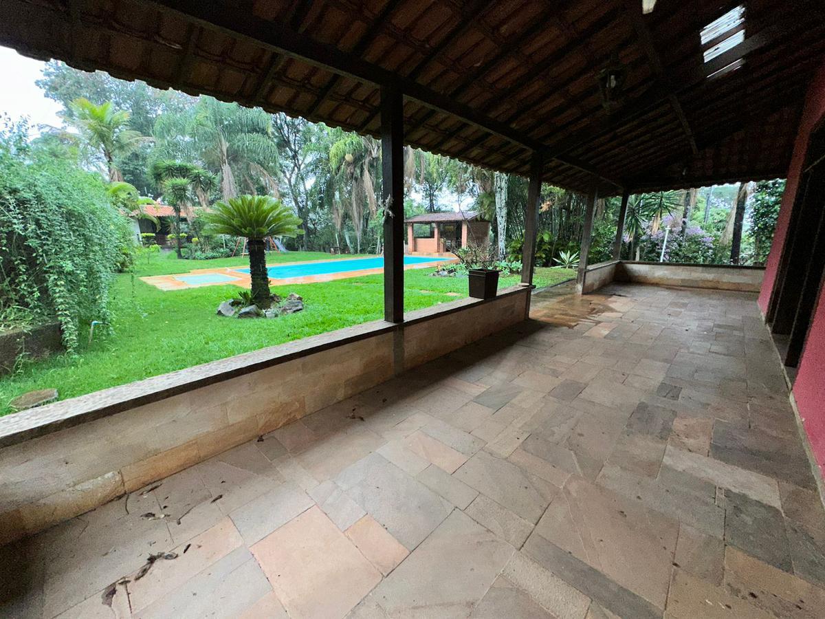 Fazenda, Condomínio Vale do Ouro, 4 Quartos, 5 Vagas, 2 Suítes