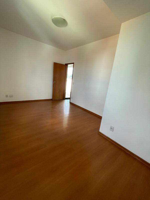 Cobertura, Castelo, 4 Quartos, 2 Vagas, 1 Suíte