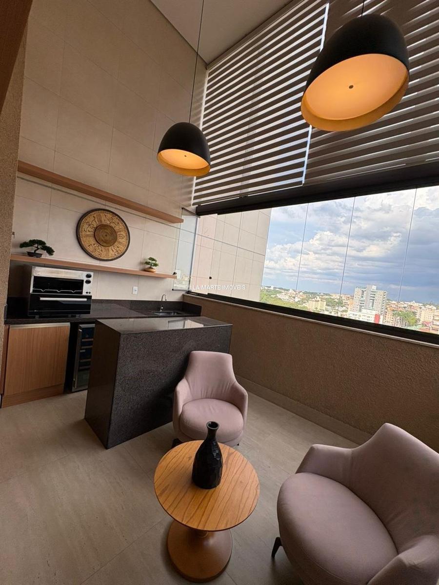 Apartamento, Centro, 4 Quartos, 4 Vagas, 3 Suítes