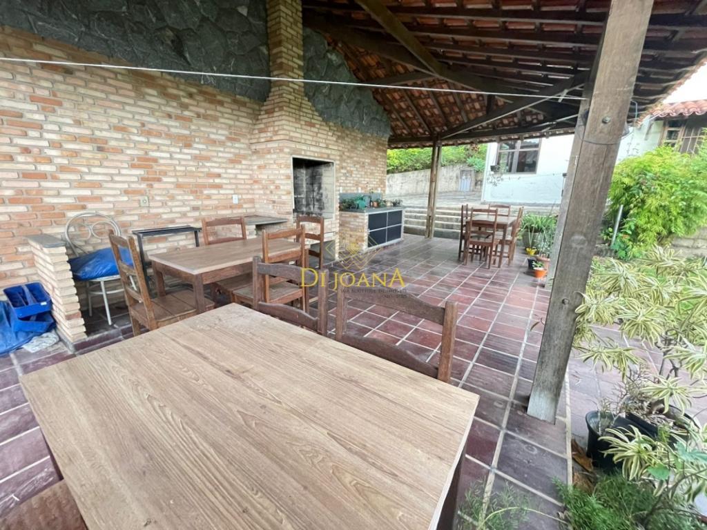 Casa, Ingá Alto, 4 Quartos, 4 Vagas, 1 Suíte