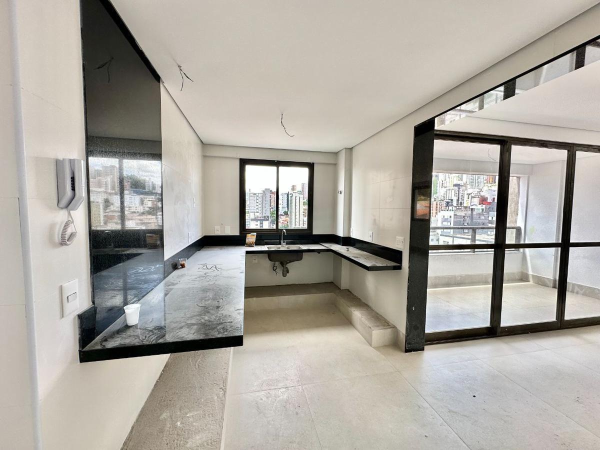 Cobertura, Gutierrez, 4 Quartos, 4 Vagas, 2 Suítes