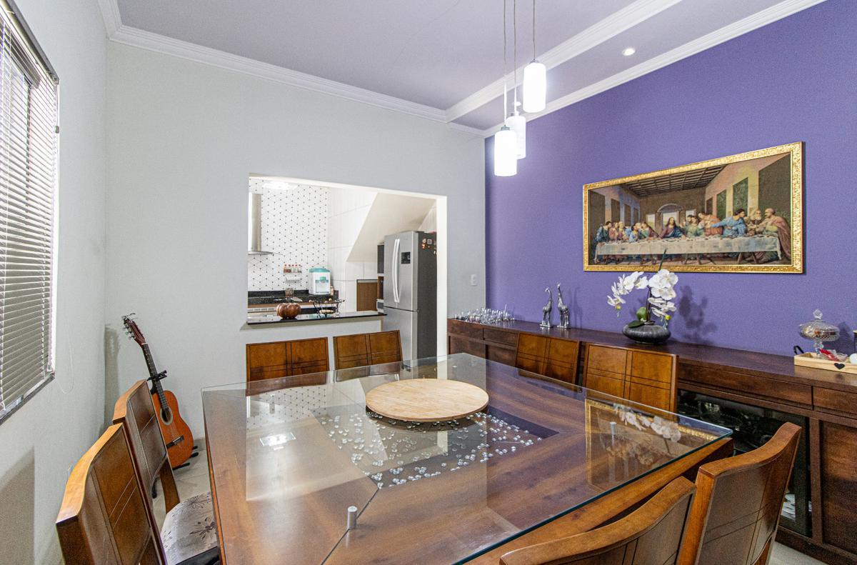 Casa, Granja Ouro Branco, 3 Quartos, 10 Vagas, 1 Suíte