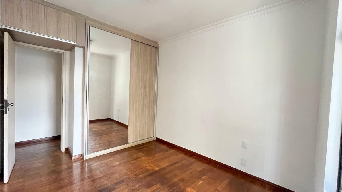Apartamento, Estoril, 3 Quartos, 2 Vagas, 1 Suíte