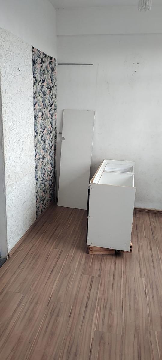 Andar, Santa Cruz, 1 Quarto, 0 Vaga