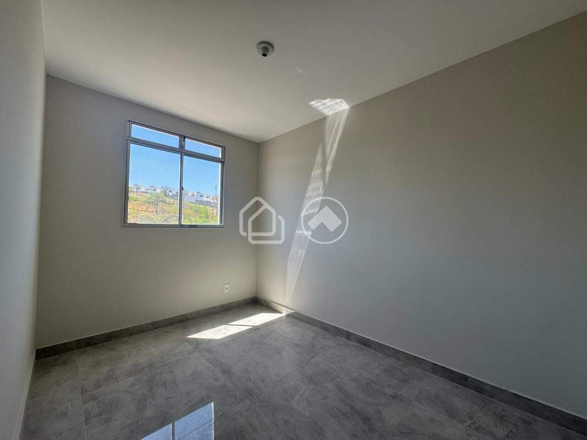 Apartamento, Cabral, 2 Quartos, 1 Vaga