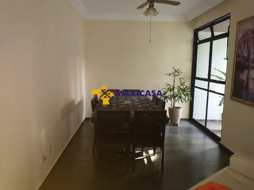 Casa, São José, 4 Quartos, 4 Vagas, 2 Suítes