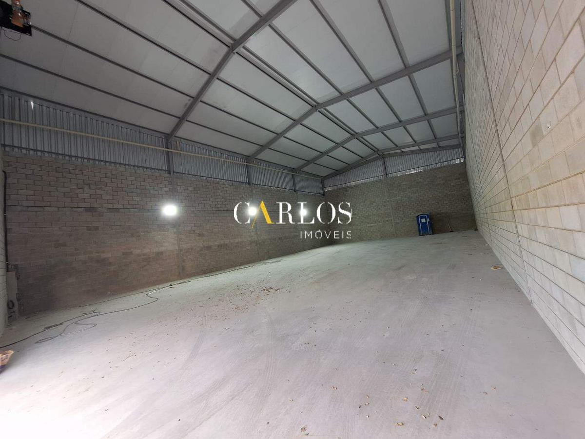 Galpão, Três Barras