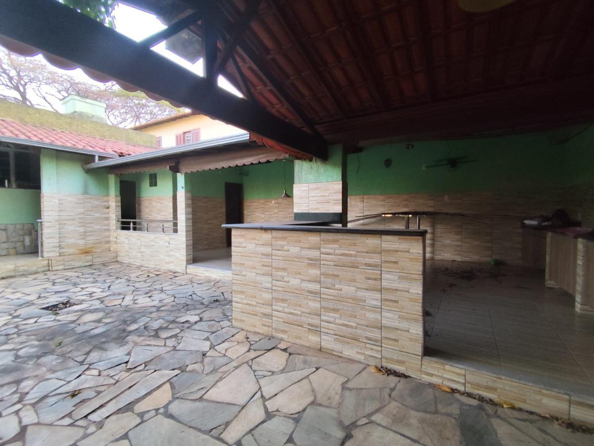 Casa, Palmeiras, 3 Quartos, 6 Vagas, 1 Suíte