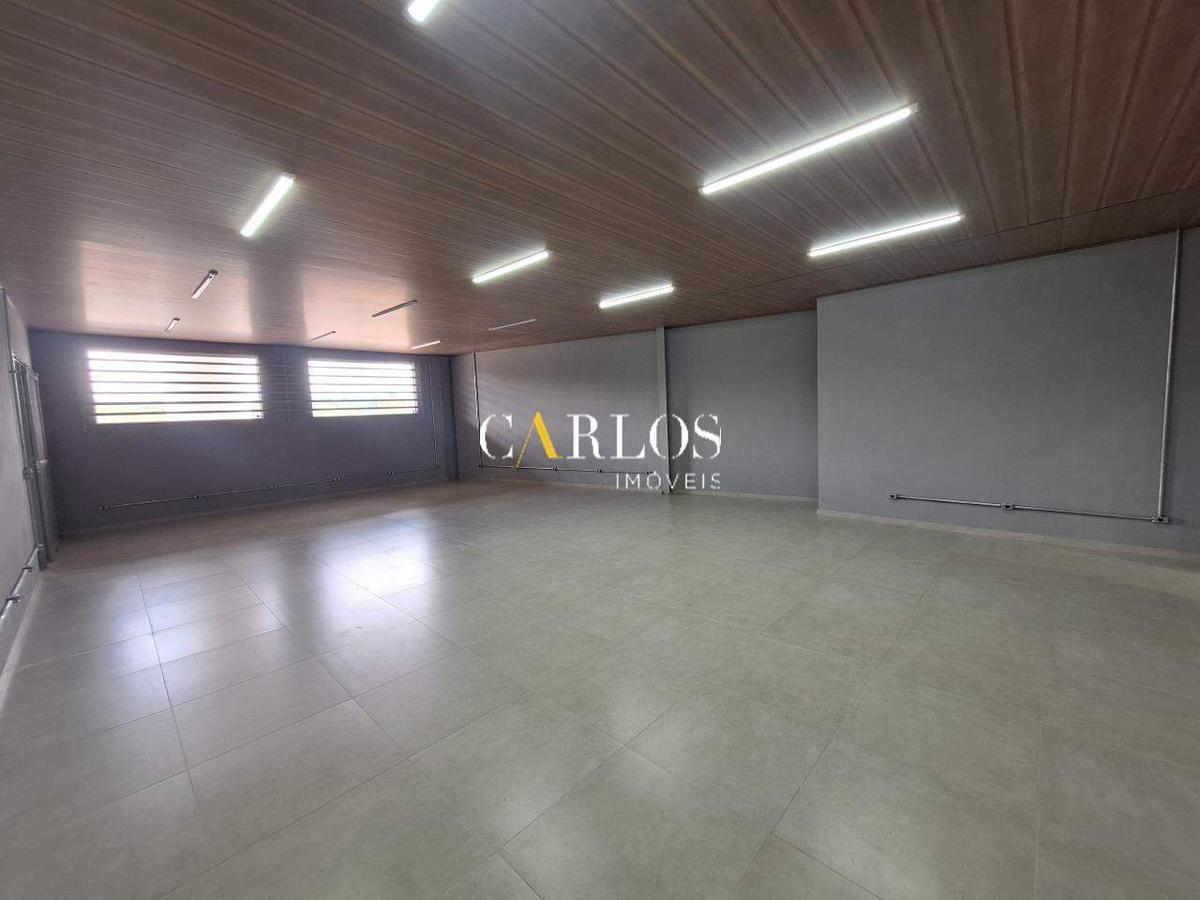 Galpão, Do Comércio