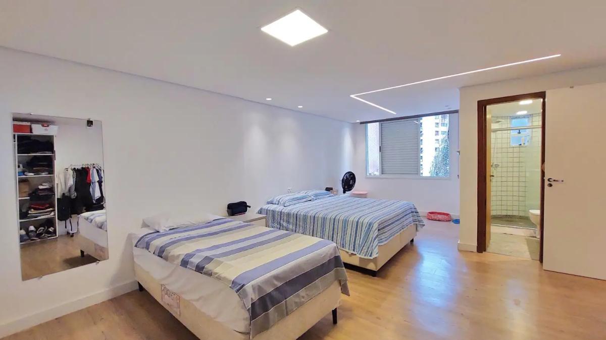 Casa, Comiteco, 5 Quartos, 3 Vagas, 4 Suítes