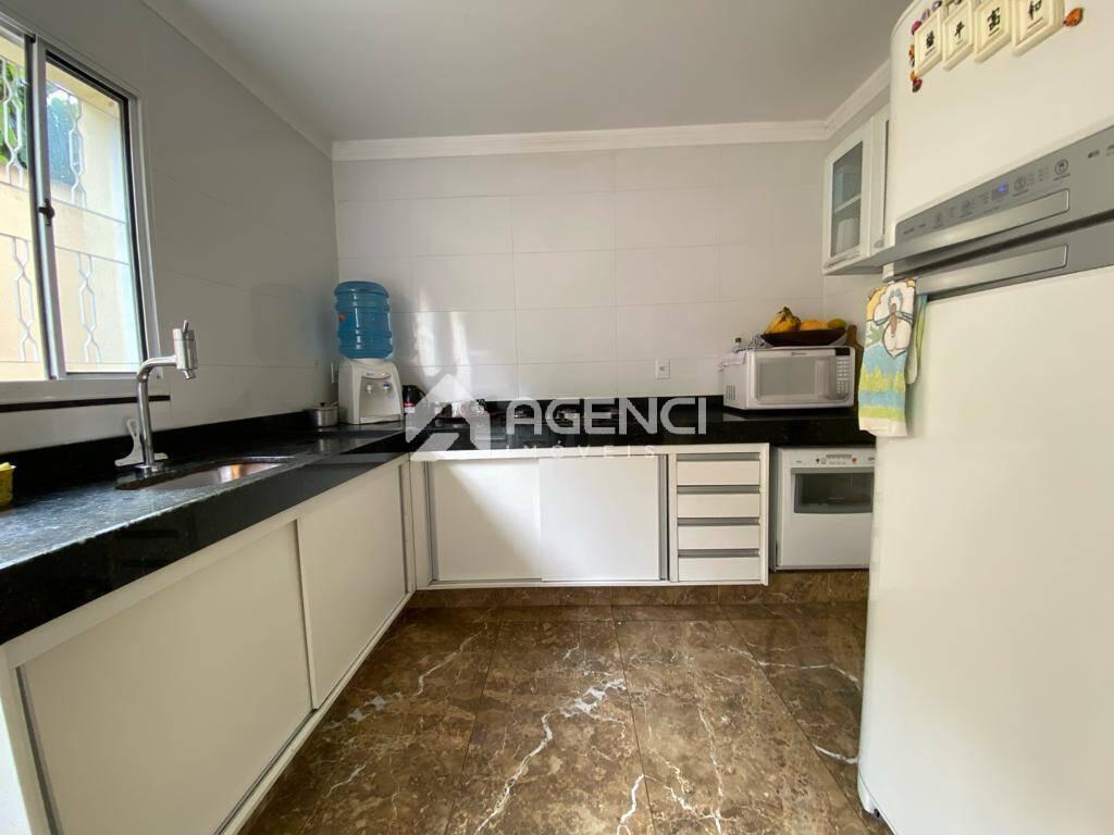 Casa, Santa Maria, 3 Quartos, 0 Vaga, 0 Suíte