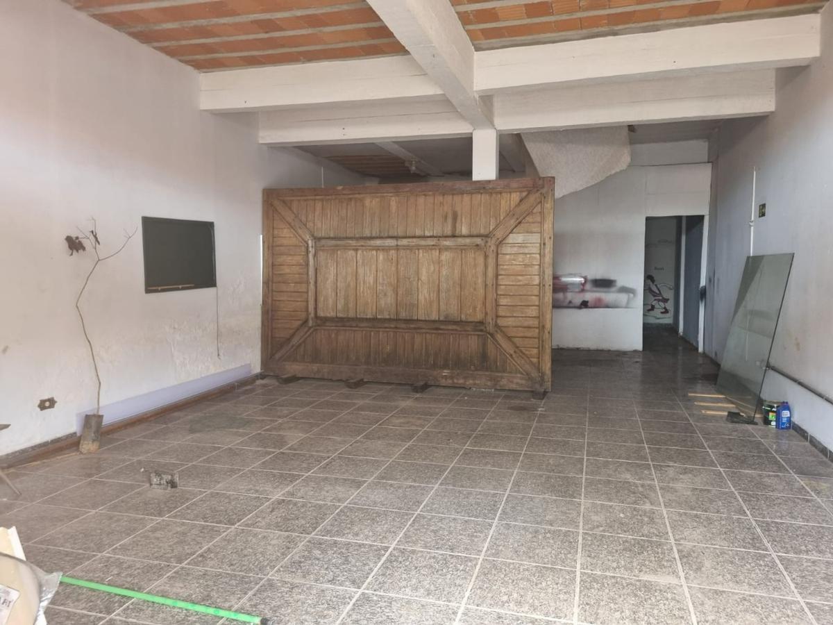 Andar, Centro, 0 Quarto, 0 Vaga