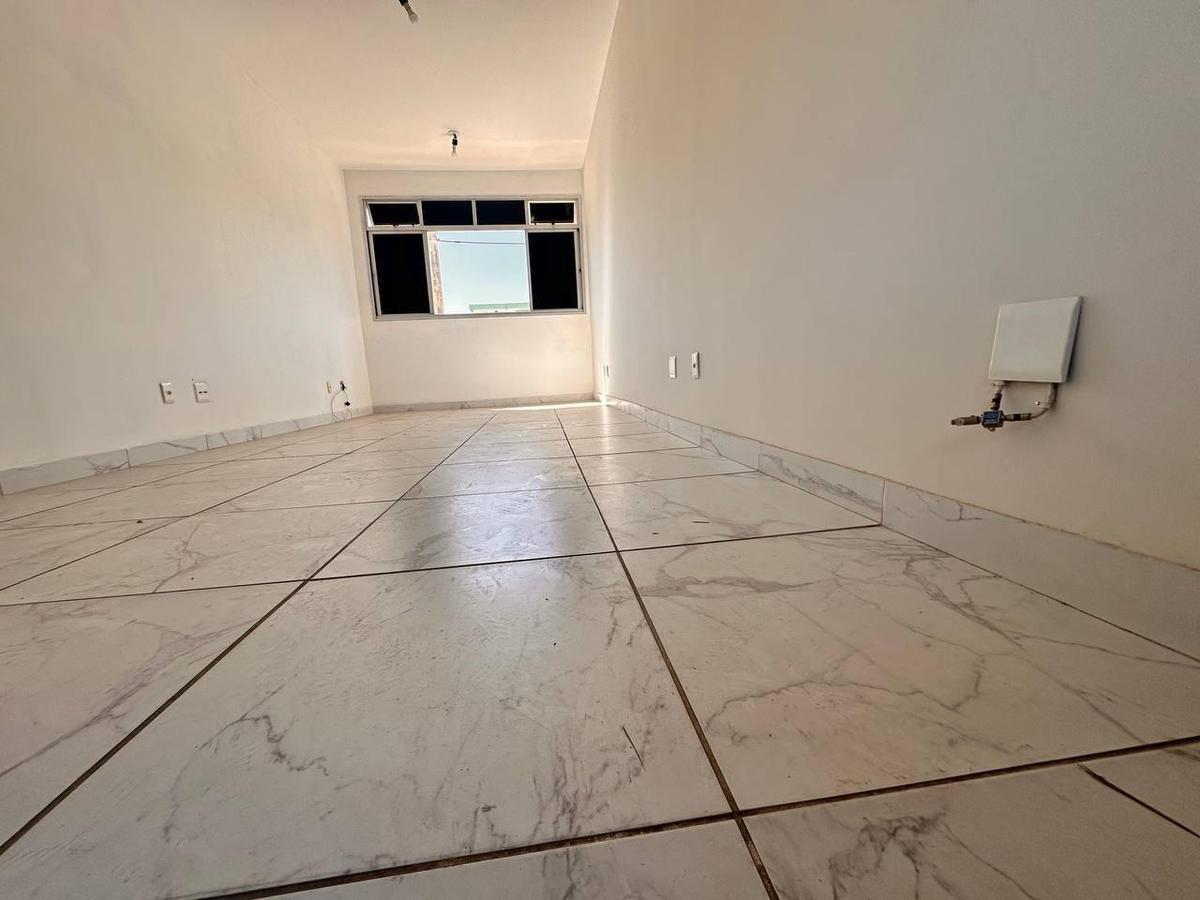 Sala, Itapoã, 0 Quarto, 0 Vaga
