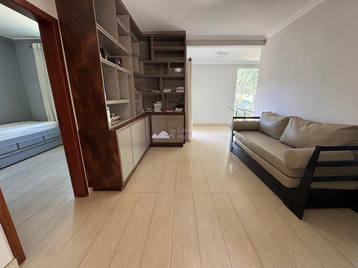 Casa, Condomínio Champagne, 4 Quartos, 0 Vaga, 1 Suíte
