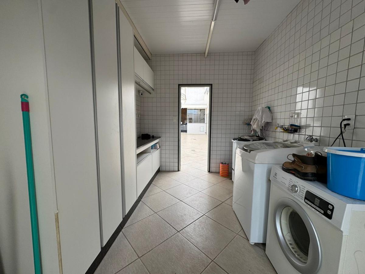 Apartamento, Colégio Batista, 4 Quartos, 2 Vagas, 1 Suíte