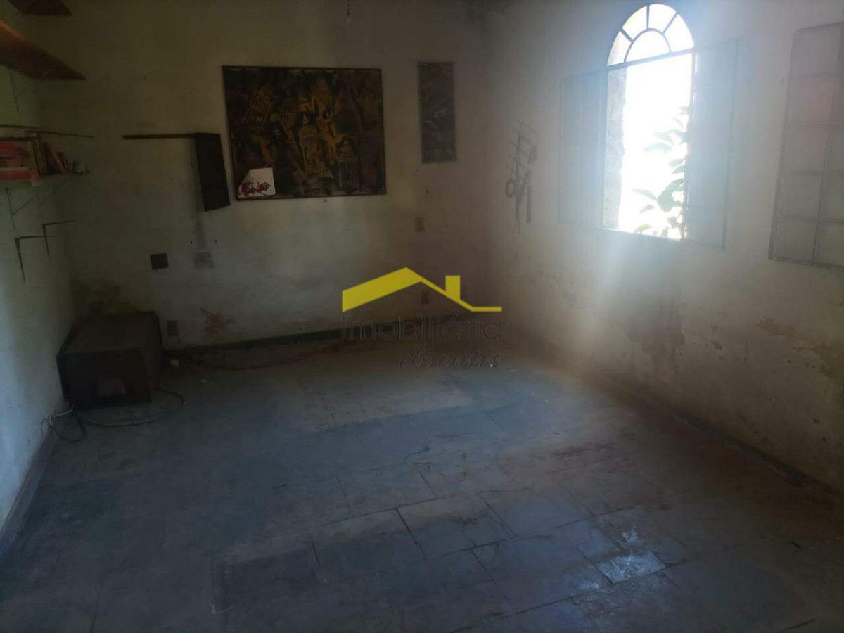 Casa, Havaí, 7 Quartos, 3 Vagas, 1 Suíte