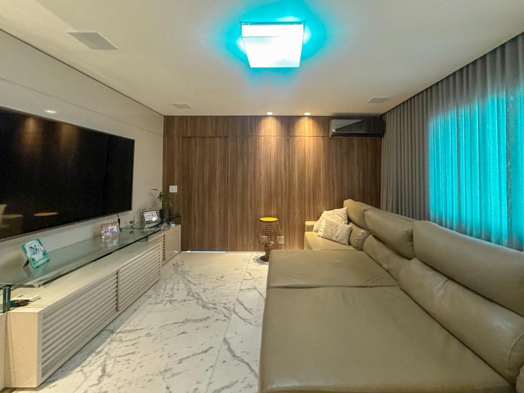 Cobertura, Cabral, 4 Quartos, 6 Vagas, 3 Suítes