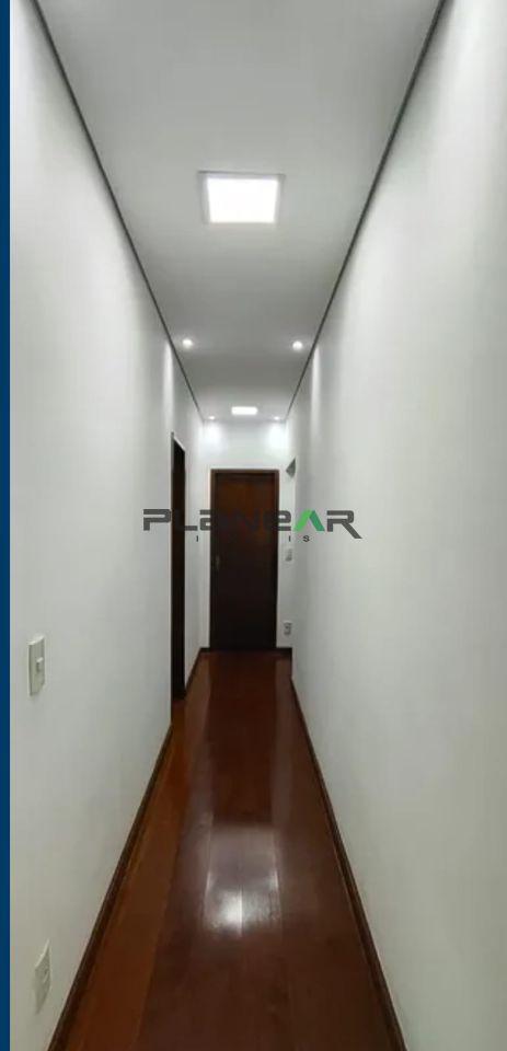 Casa, Bandeirantes, 4 Quartos, 4 Vagas, 2 Suítes